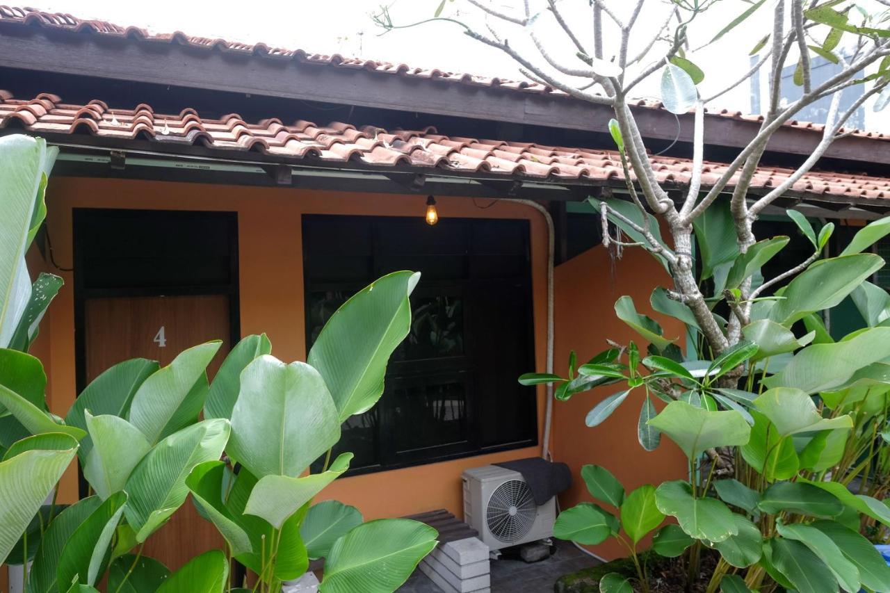 Hotel Reddoorz Near Lotte Mart Maguwoharjo Yogyakarta Zewnętrze zdjęcie